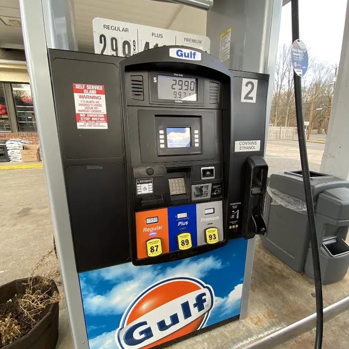 Gulf M&M Gas Station 1