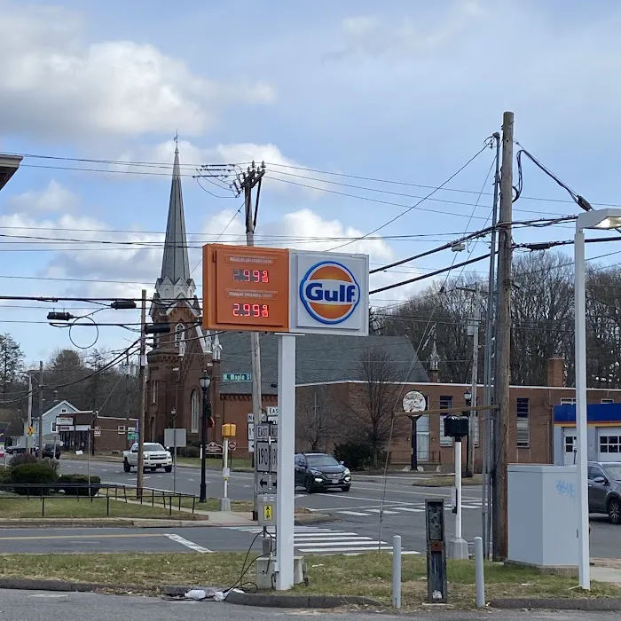 Gulf M&M Gas Station 2