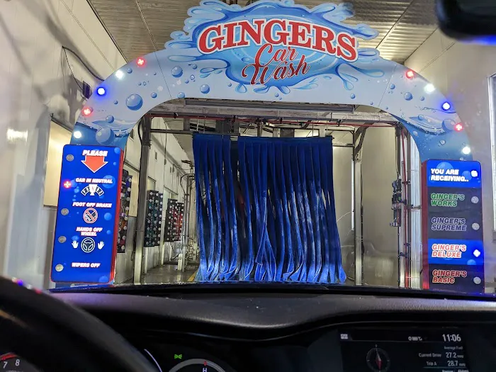 Ginger's Car Wash 0