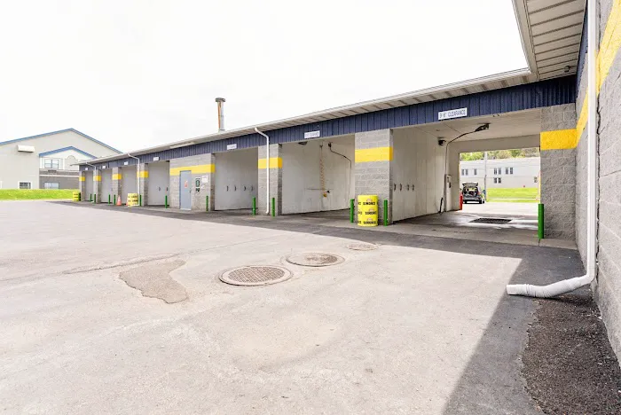 The Sudsy Bucket Car Wash 4