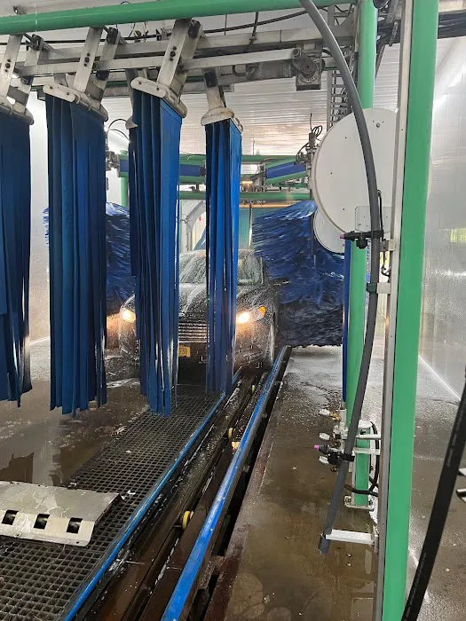 Auto Wash Car Wash 7