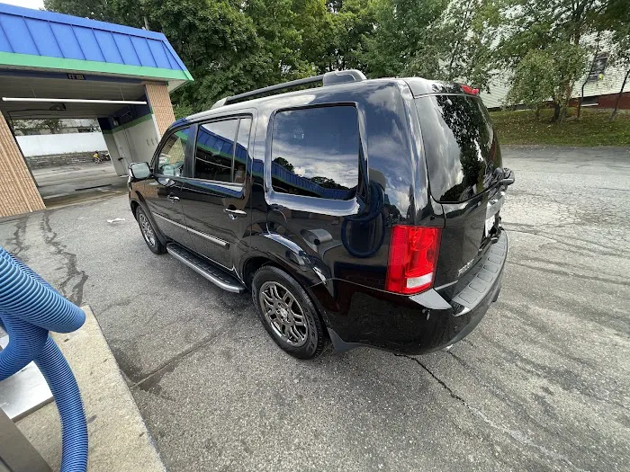 Ernie's Touchless Car Wash 5