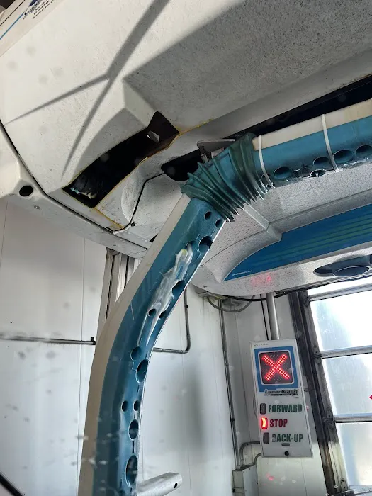 Platinum Touchless Car Wash 2