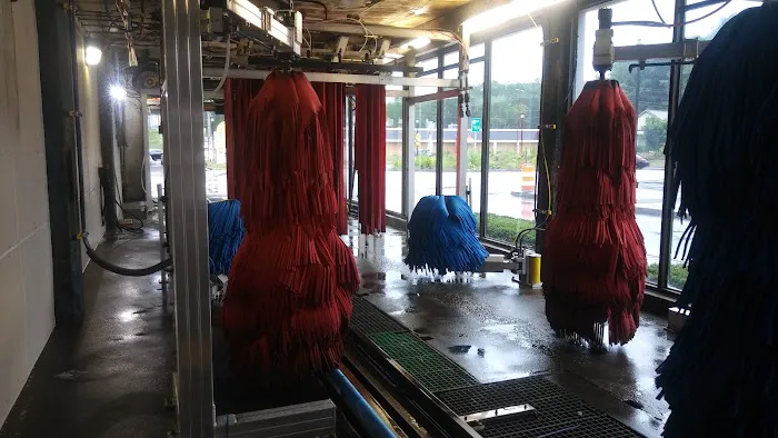 Golden Nozzle Car Wash 5