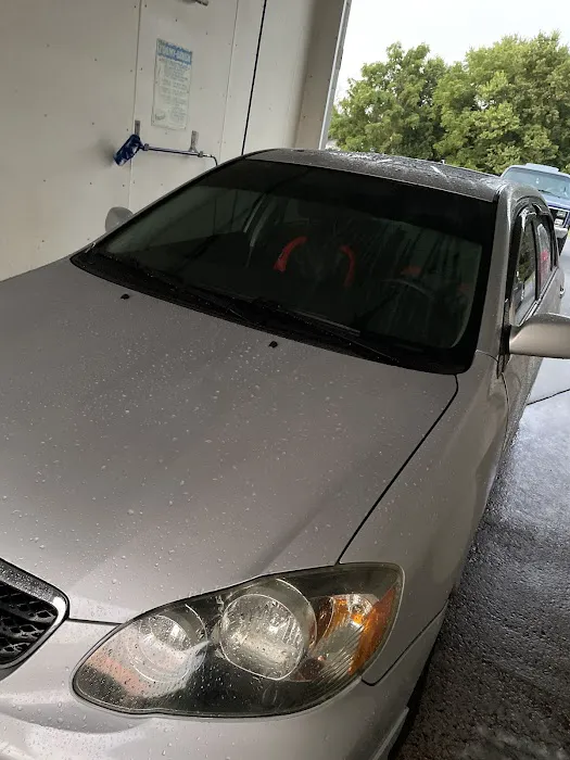 Beaver Creek Car Wash - Virginia Ave 4