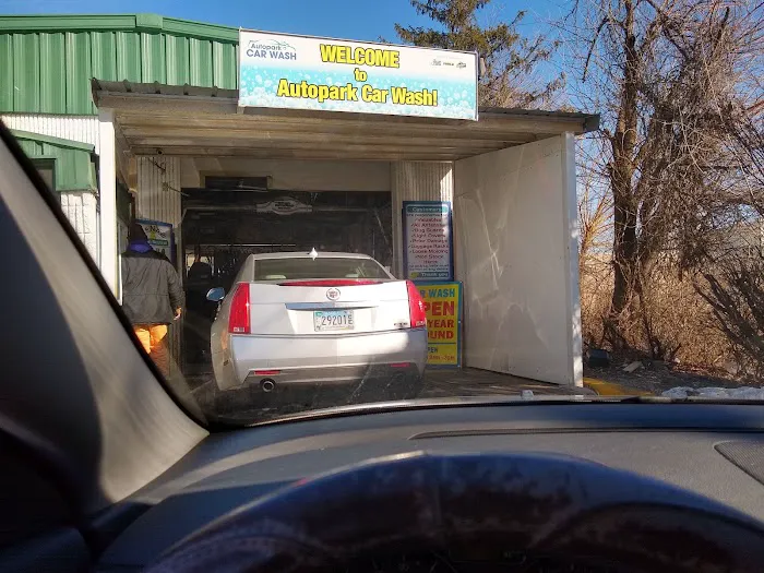 Autopark Car Wash 9