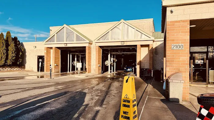 Flagship Carwash 1