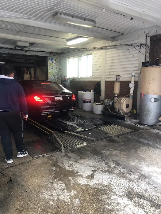 Wheaton Speedy Car Wash 1