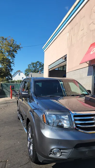 Magic Car Wash & Lube 4