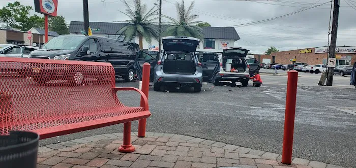 Rainbow Car Wash & Lube Valley Stream 7