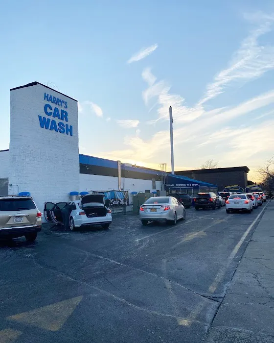 Harry’s Express Car Wash 3