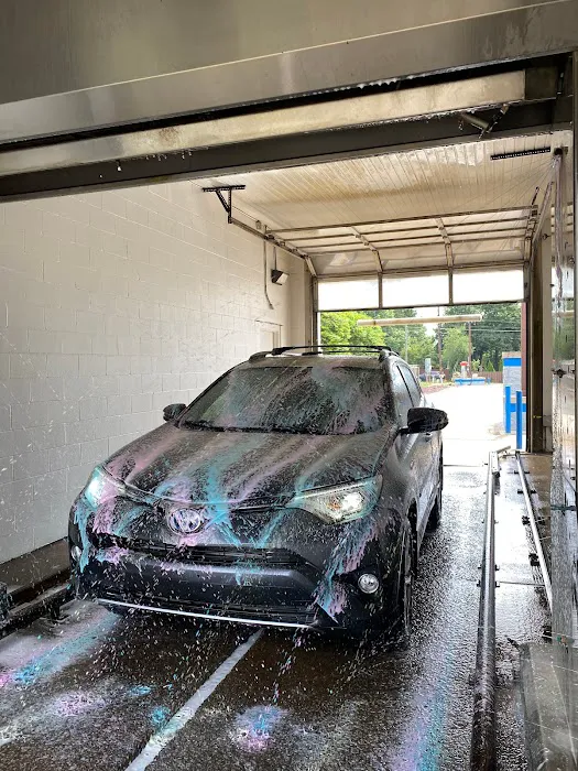 Suds King Car Wash 5