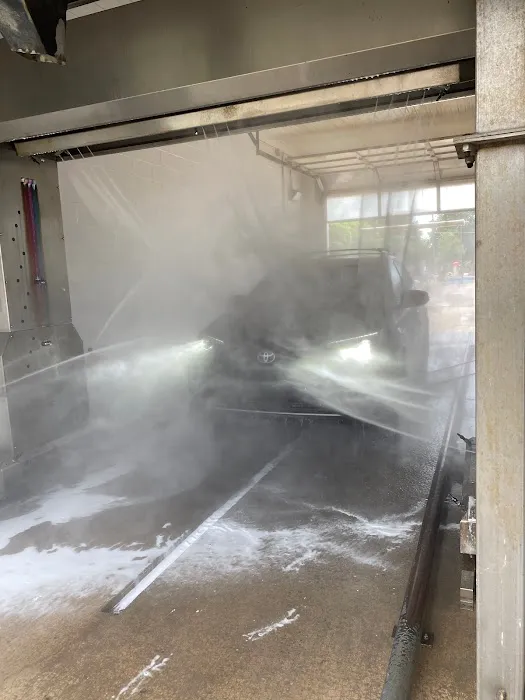 Suds King Car Wash 7