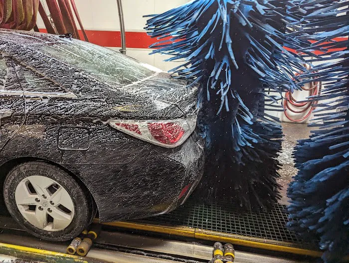 ScrubaDub Car Wash & Auto Detailing Center (Warwick) 1