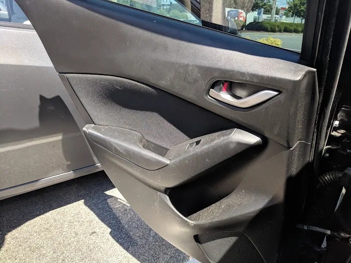ScrubaDub Car Wash & Auto Detailing Center (Warwick) 9