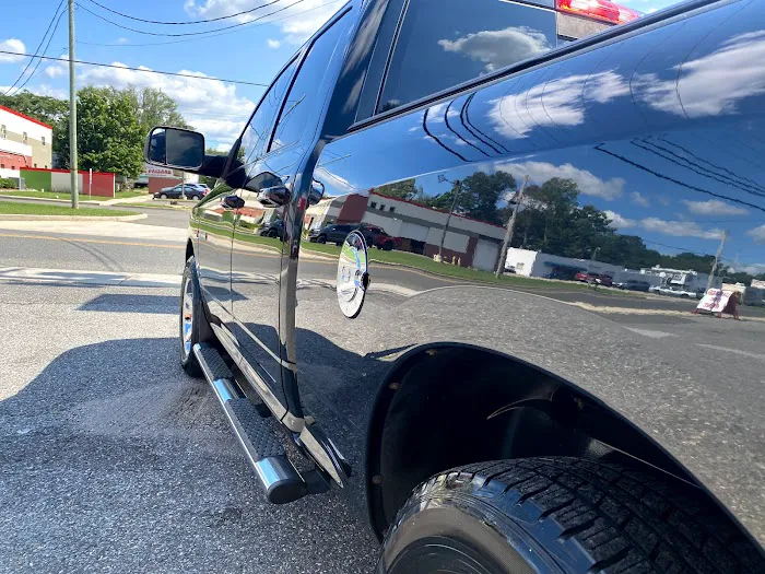 CNH detailing 0