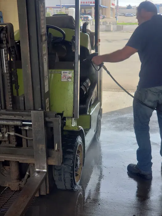 K G Motors Car Wash 5