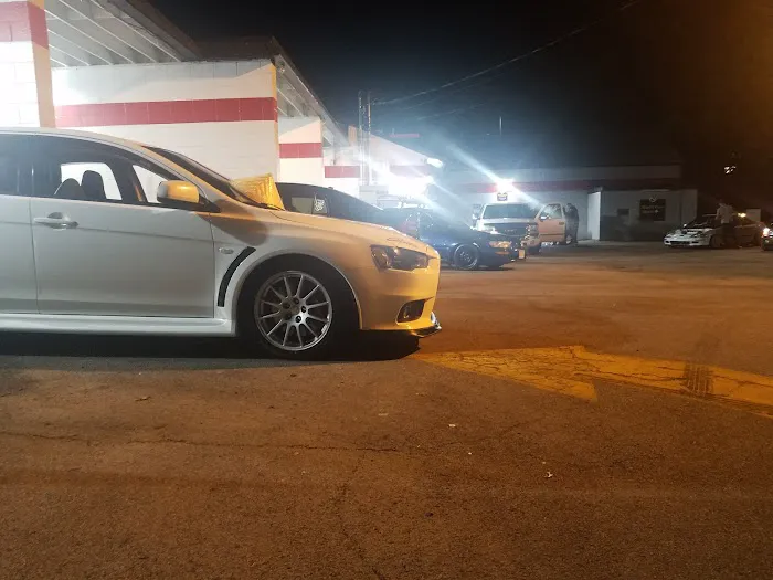 ScrubaDub Car Wash (Worcester) 3