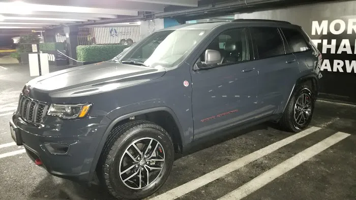 Valet Spa - Westfield Montgomery 8