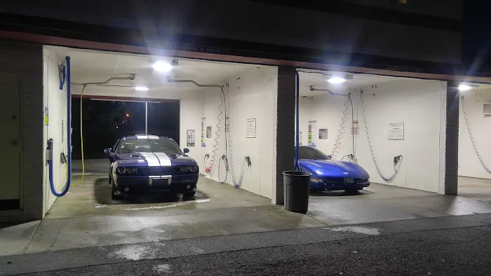 Glen Burnie Car Wash II 6