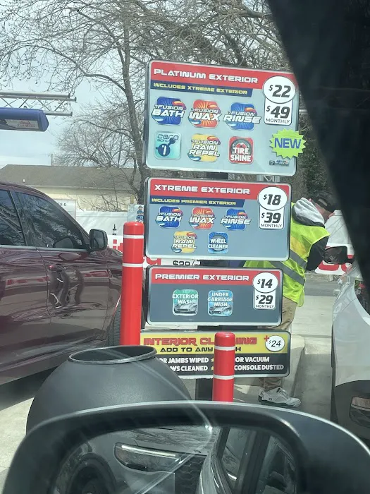Roy's Car Wash 2