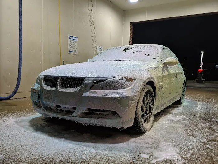 Glen Burnie Car Wash 9