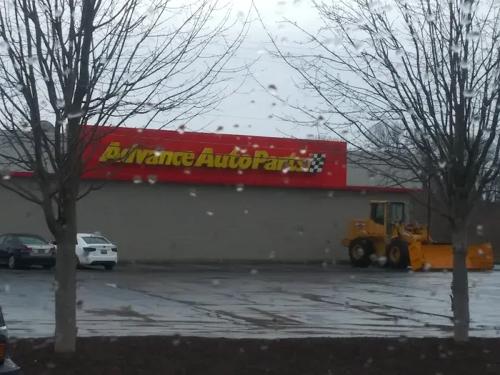 Tops X-Press Gas Station 4