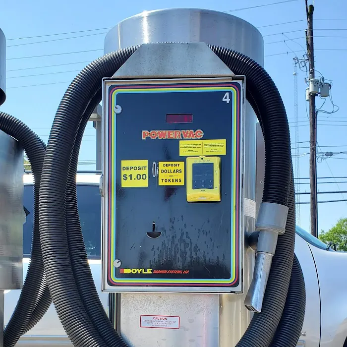 College Park Car Wash on Sunnyside 1