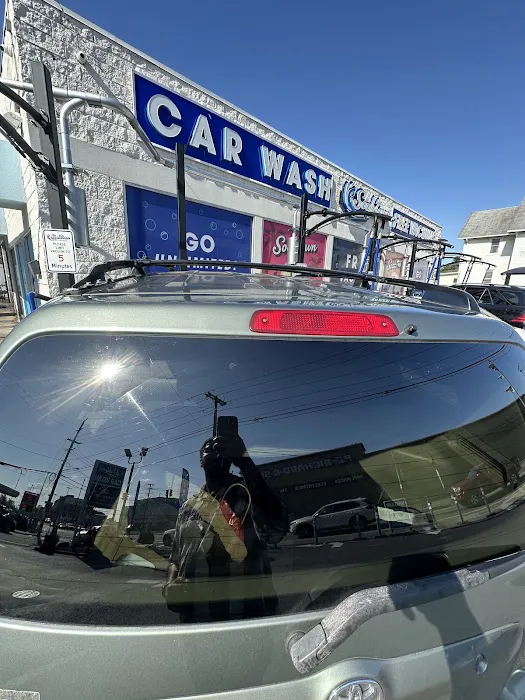 Soaktown Express Car Wash 8