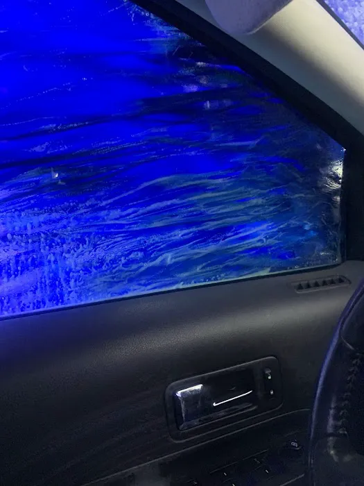 Soaktown Express Car Wash 4