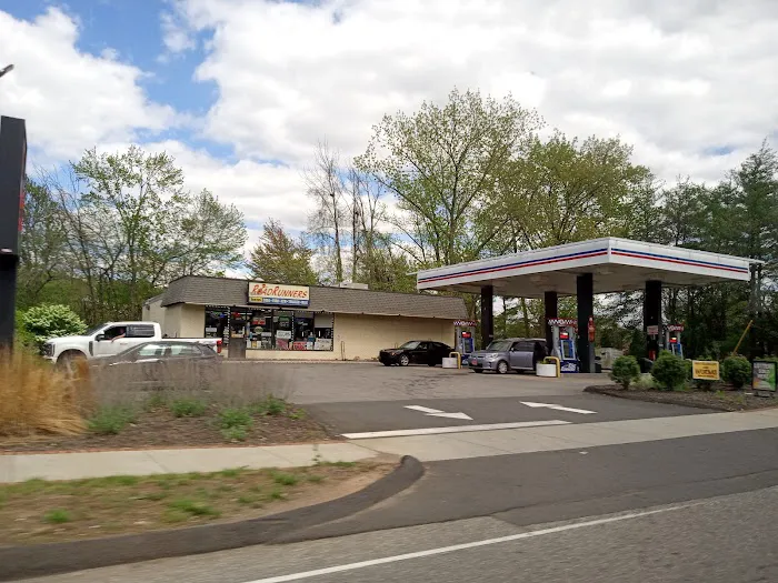 The RoadRunners Gas Station and Convenience Store Rocky Hill 2