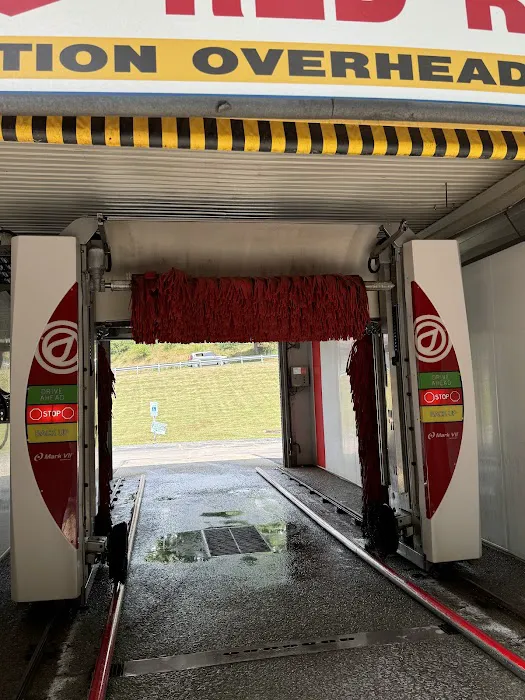 BJ’s Spotless Car Wash 7