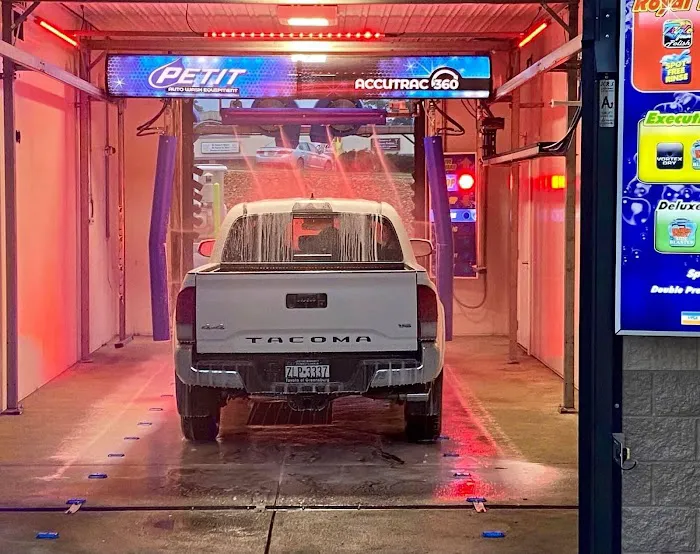 All Washed Up Auto Spa 8