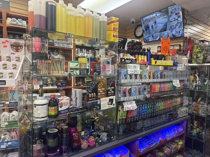 Gulf store & smoke N vape shop 1