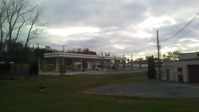 Gas Station - Stop and Shop 3