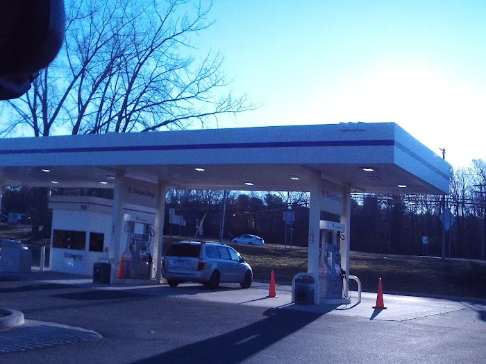 Gas Station - Stop and Shop 4