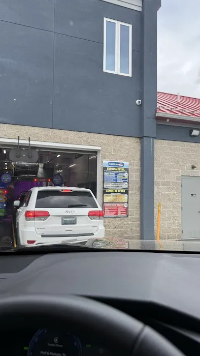 Flash Car Wash 4