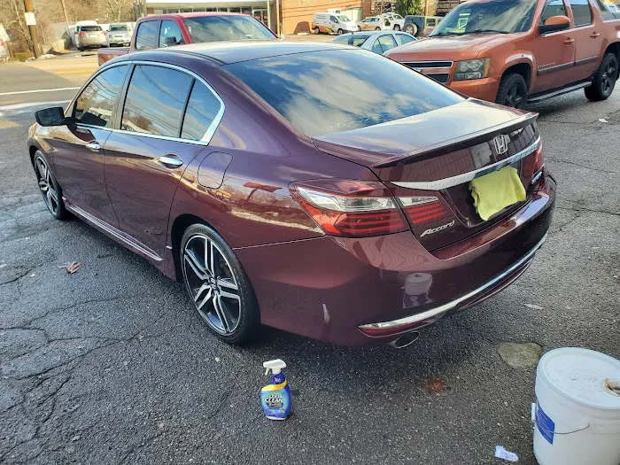 The Best Auto Detailing & Hand Wash 1