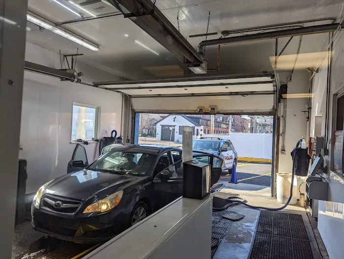 Freeway Car Wash 1