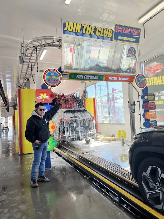 Flash Car Wash 7