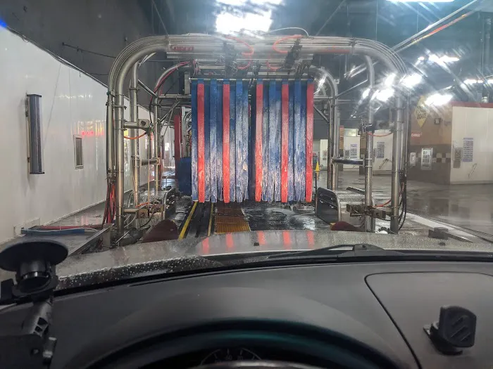 Fitzy's Car Wash 8