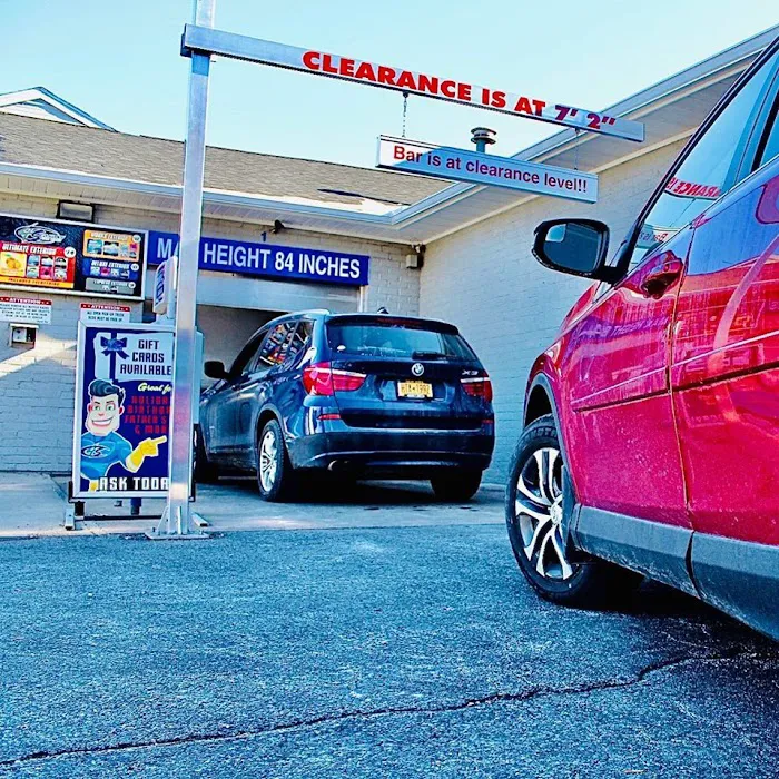 4 Seasons Car Wash 9