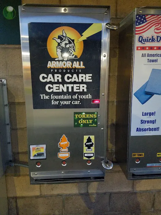 4 Seasons Car Wash 2