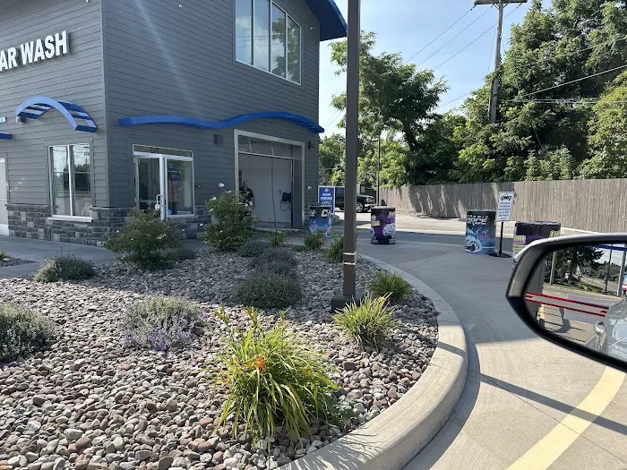 Splash Car Wash Express 6
