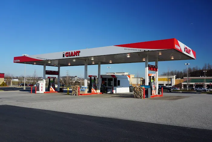 Giant Gasoline 0