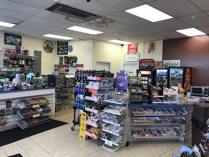 Speedy Track Gas & Foods 0