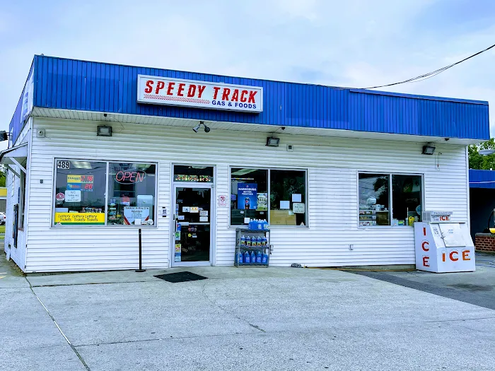 Speedy Track Gas & Foods 9