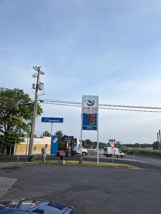 Speedy Track Gas & Foods 6