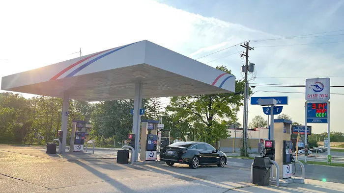 Speedy Track Gas & Foods 8