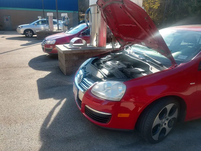 Ernie's Touchless Car Wash 4